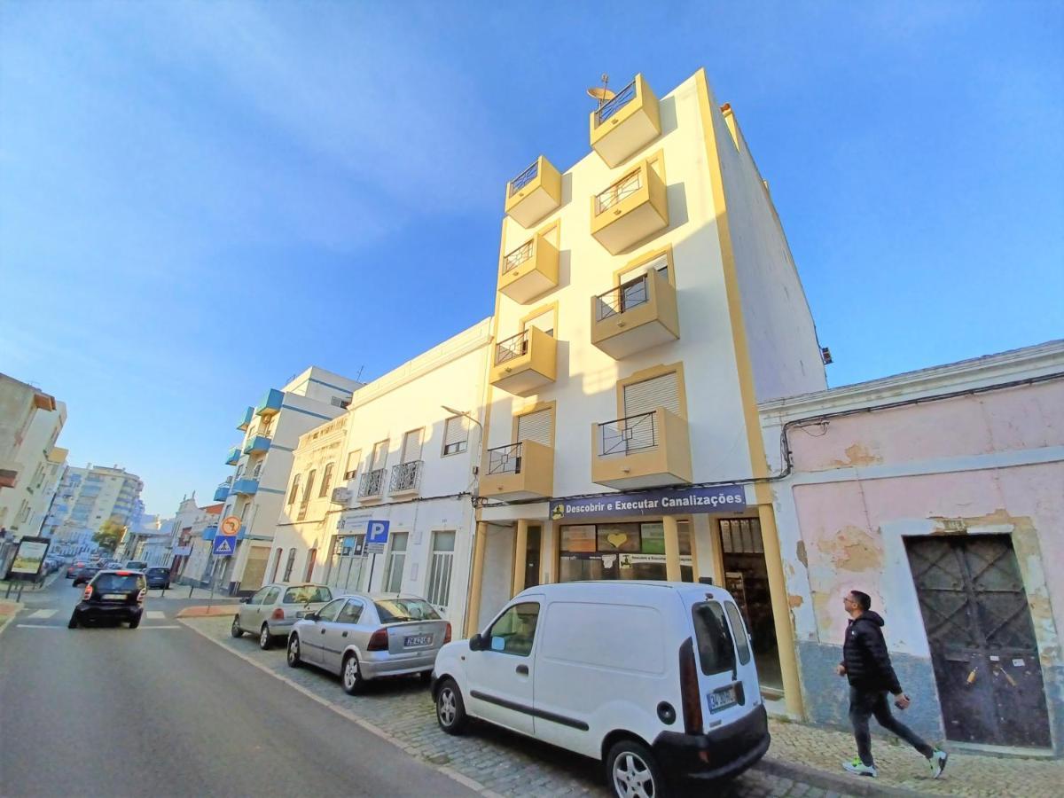 Sun Waves Beach Apartment Portimão Εξωτερικό φωτογραφία